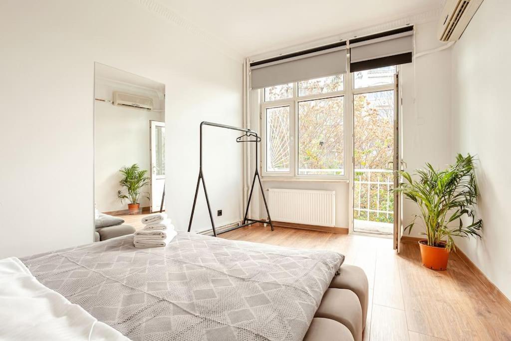 Origine Rentals Z2 3Br/2Ba, Lalely/Aksaray Istanbul Exterior photo